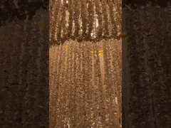 Lampiera per lampadari di lusso in oro moderno.