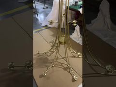 Lampada a sospensione lunga in alluminio dorato personalizzata moderna per soffitto, scala a chiocciola, ampio soggiorno