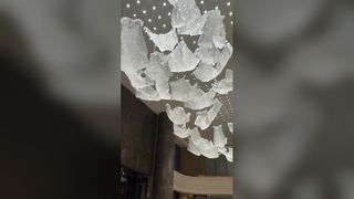 Lampade da soffitto decorative estetiche per soggiorno con foglie cadute in vetro ambrato personalizzato in stile europeo