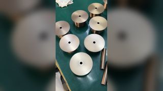 Lampadario decorativo a led in marmo naturale con scale rotonde personalizzate in alabastro