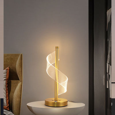 Modern Acrylic Decorative Table Lamp Camera Modello Hotel Camera Da Letto Accanto Al Letto Leggere Atmosfera Lampada