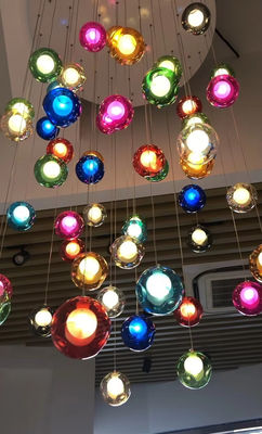 Lampada a sfera di vetro a scala lunga a sospensione a LED Luce di soffitto Illuminazione creativa per la casa lampadario moderno
