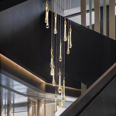 Moderna semplice goccia d'acqua cristallina scalinata candelabro 3200-6500K Tre colori cambiare luce per hotel duplex ristorante villa