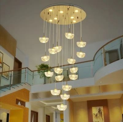 Lampada per il soggiorno di un edificio duplex, ingotto di cristallo creativo, villa pendente, scala a spirale, lampadario lungo.