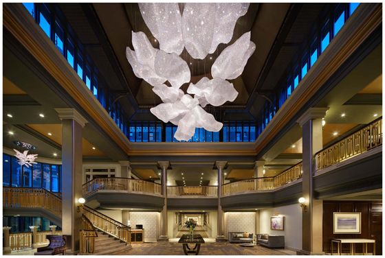 Contemporaneo cristallo disegno personalizzato fiore di loto grande lampadario lampadario per hotel lobby