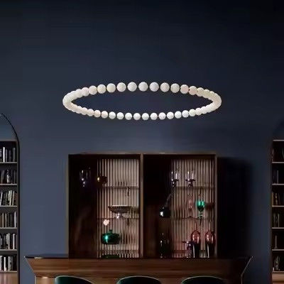 Moderno candelabro d'oro Decorazione domestica camera da letto soggiorno camera da letto LED anello vetro perla lampada appesa